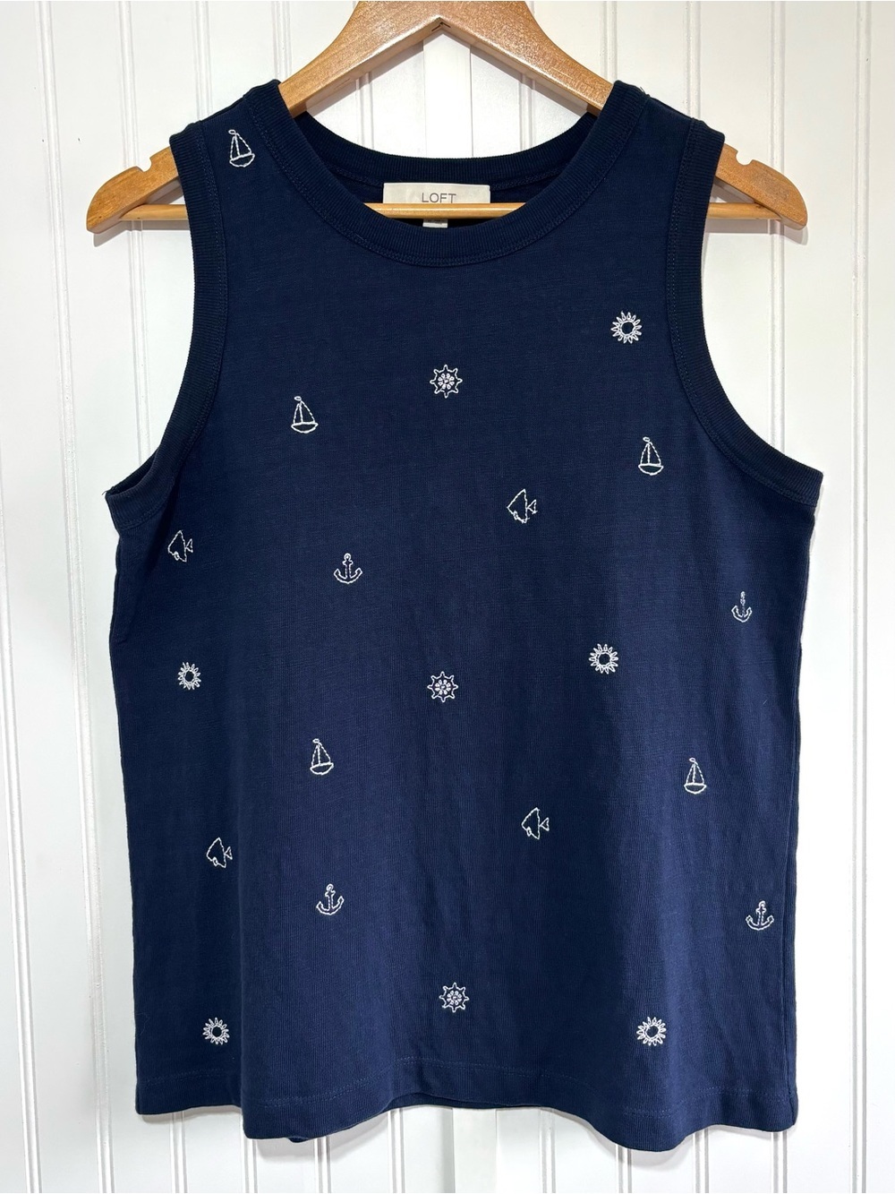 LOFT Nautical Embroidered Cotton Tank Top Navy Blue Sailboat Anchor Size Medium